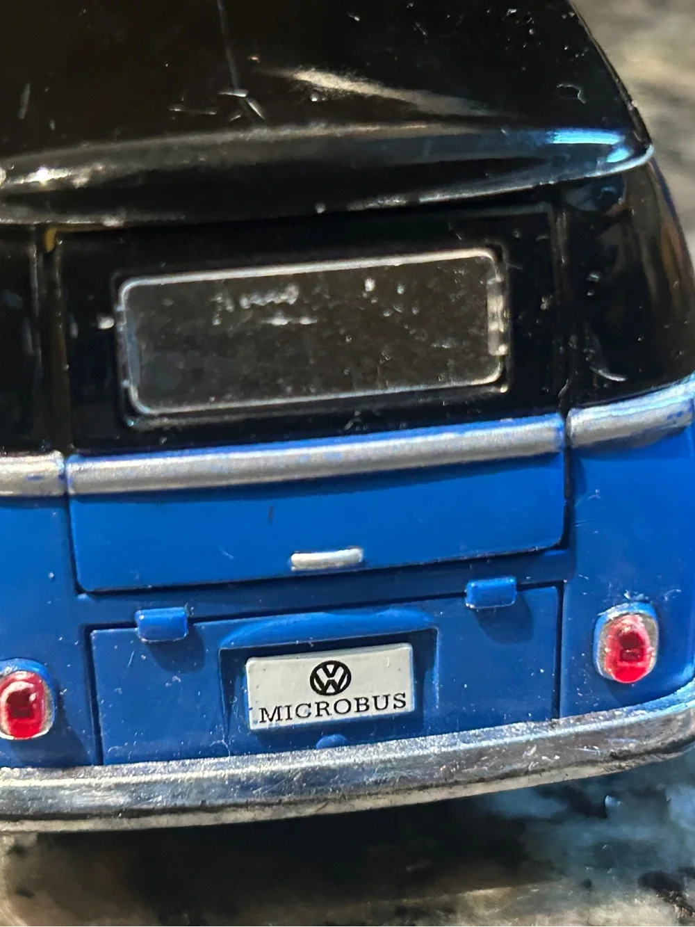 Vintage 1962 Volkswagen 1/32 Blue and Black Retro Van Toy  pull back action